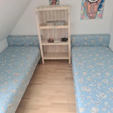 Διαμέρισμα Poddasze Nad Jeziorem Piaski